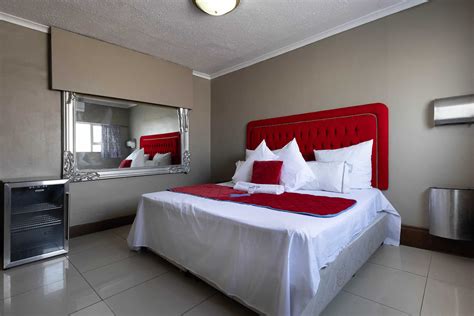 cheap rooms for the night.